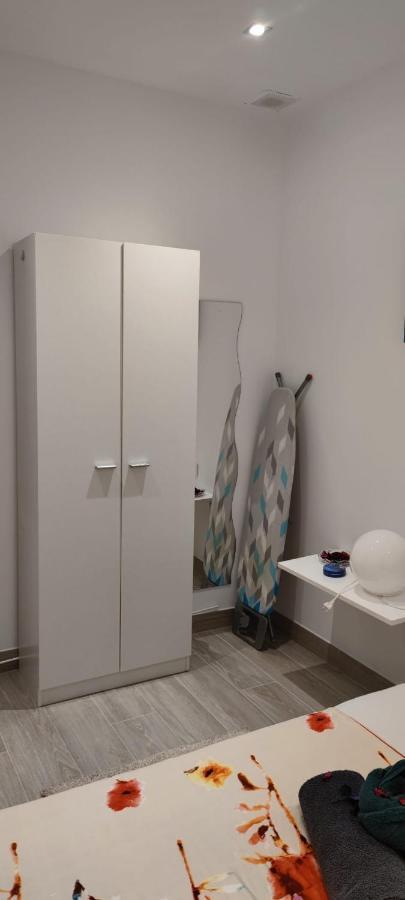 Barcelona,Apartamento Con Terraza Διαμέρισμα Οσπιταλέτ ντε Λιοβρεγάτ Εξωτερικό φωτογραφία